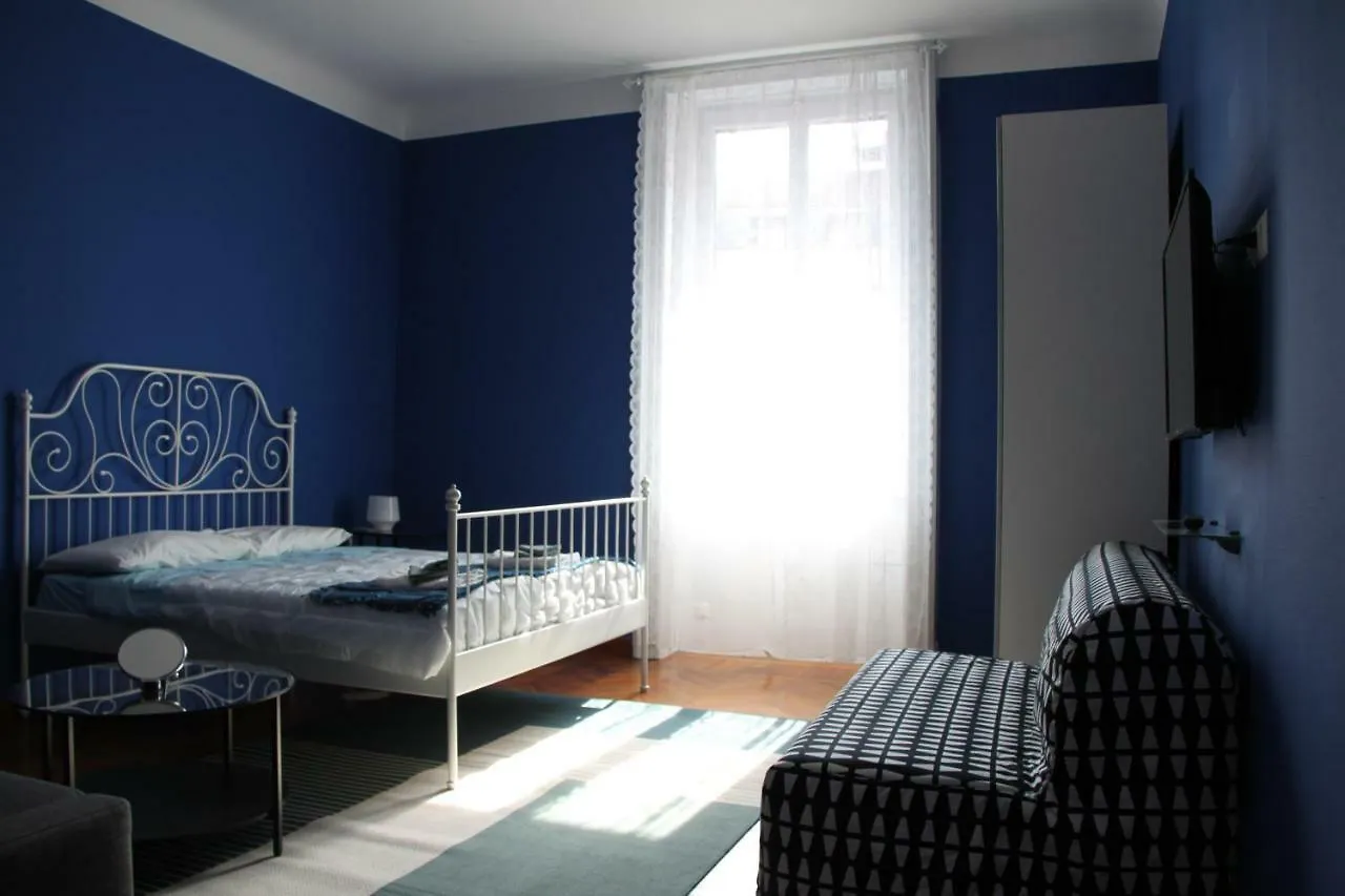 Viale Lunigiana - Penthouse - 6 People location